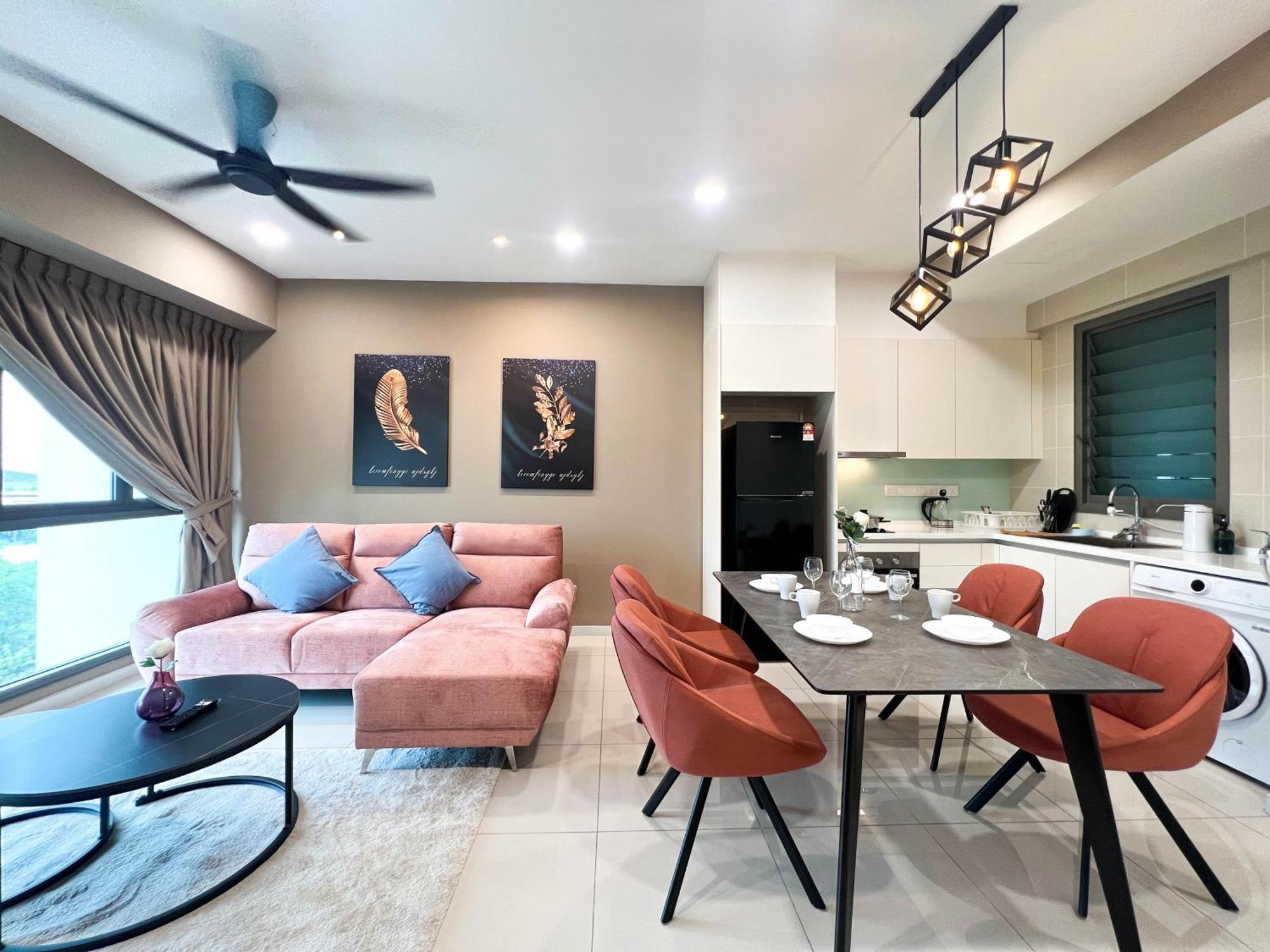 נוסג'יה Iskandar Residence By Rr Jbcity מראה חיצוני תמונה